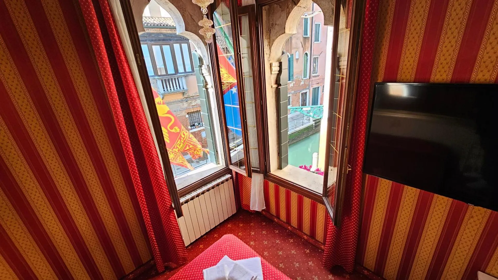 Messner Palace Venice 4*,