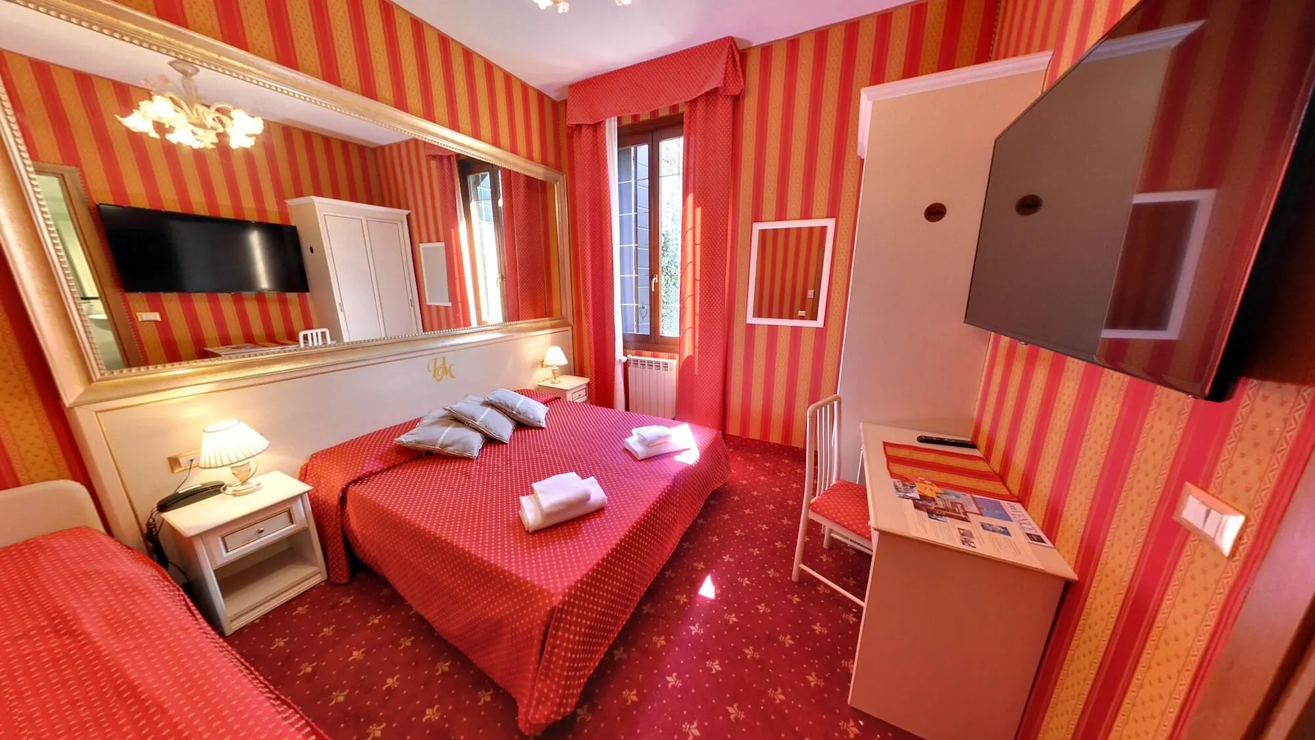 **** Hotel Messner Palace Venice Italy