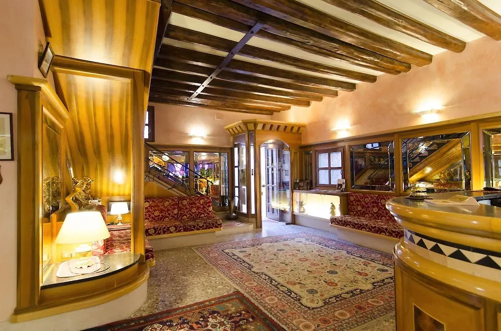 Messner Palace Venice Hotel