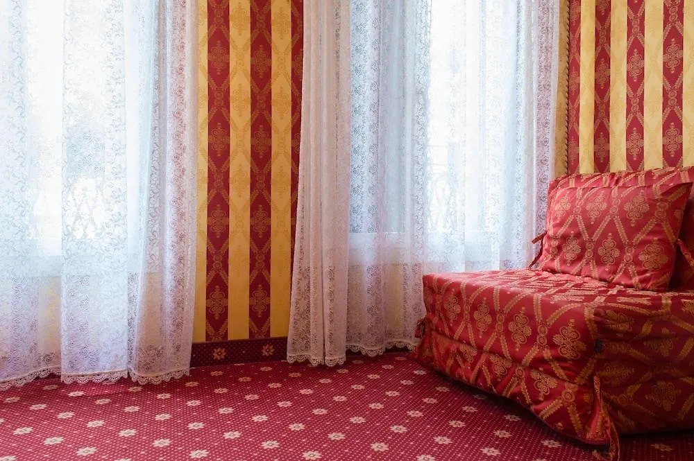 **** Hotel Messner Palace Venice Italy